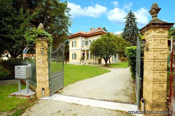 Villa D'Azeglio Albiano D'Ivrea Luaran gambar